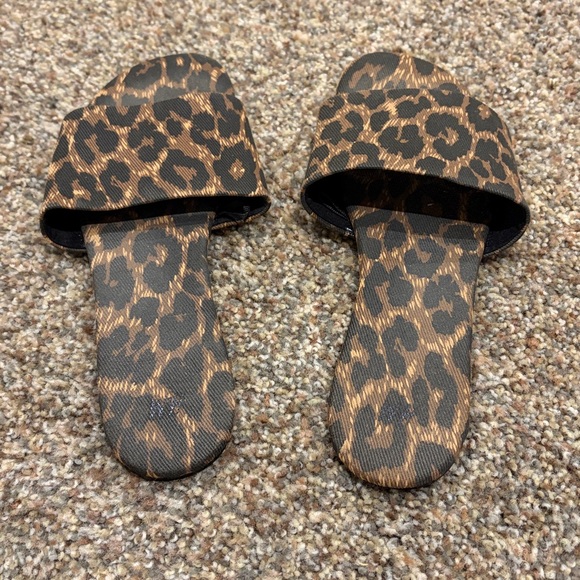 Leopard Print Slide Sandals - Brown & Black - H&M - Picture 2 of 3